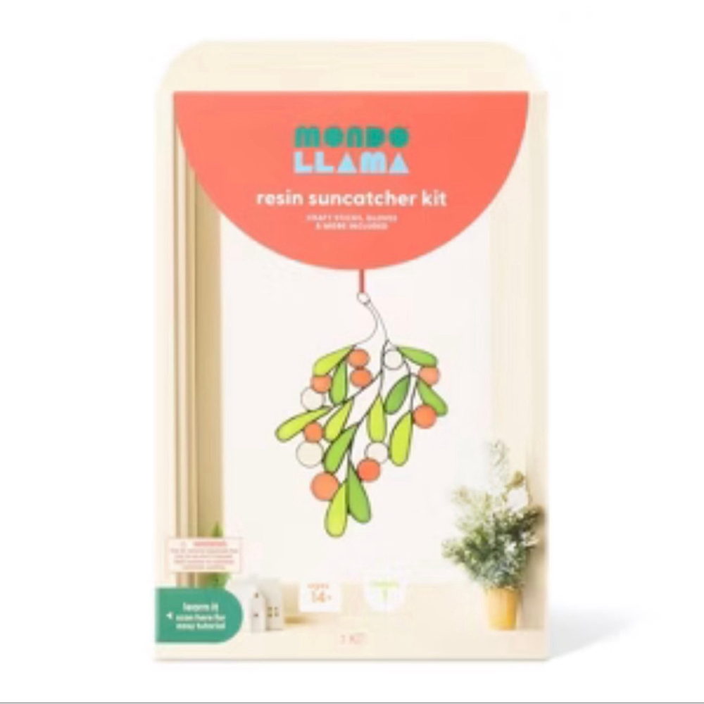 NEW Mondo Llama Arts & Crafts Resin Suncatcher Kit One Size Green Orange